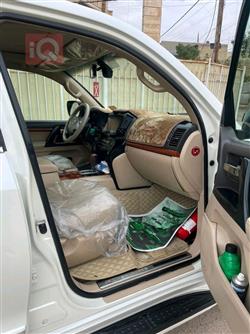 تويوتا لاندكروزر